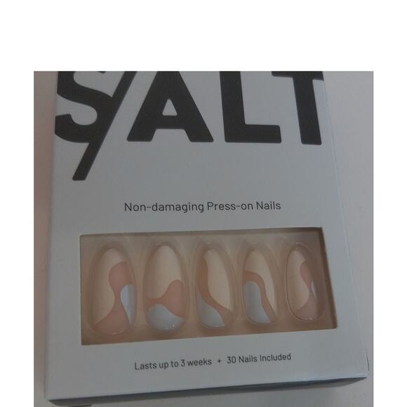 SALT Non Damaging Press On Nails Wave Beach Medium Almond - Picture 5 of 5